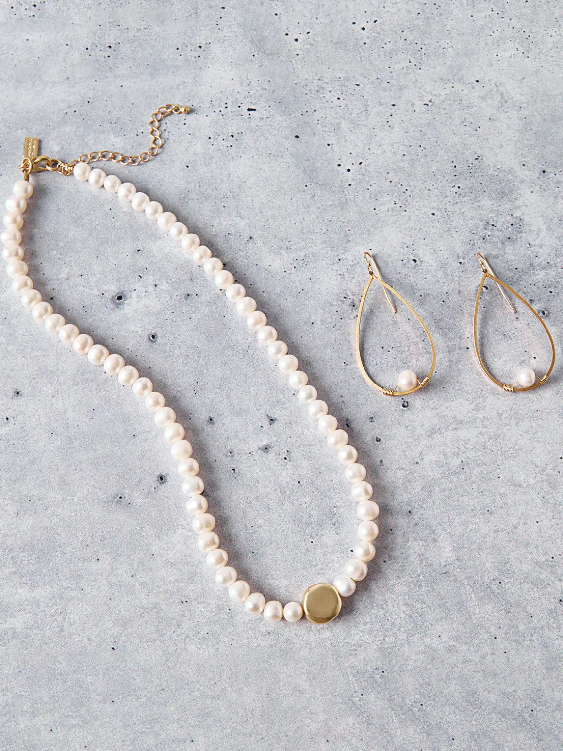 Handmade Gold Nugget Freshwater Pearl Necklace