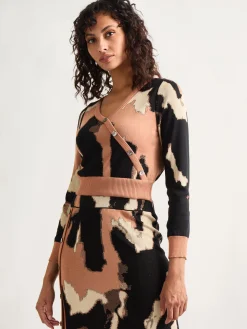 Modern Fit Short Jacquard Soft Knit Sweater Top