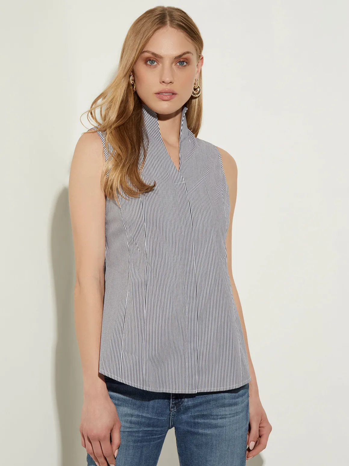 Pinstripe Sleeveless Stretch Cotton Blouse, Black/White