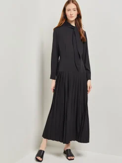 Tie Neck Pleated A-Line Maxi Dress
